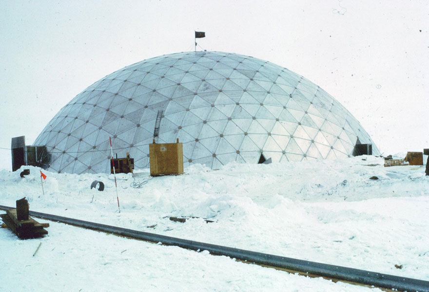 South Pole Station Population